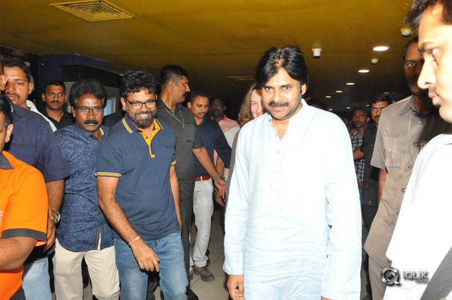 Pawan-Kalyan-Watched-Rangasthalam-along-with-Ram-Charan